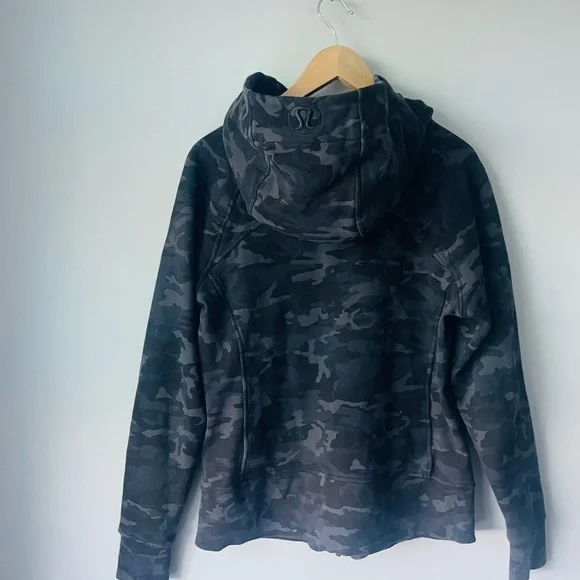 Lululemon Athletica Camo Hoodie - Black and Gray - Picture 4 of 9